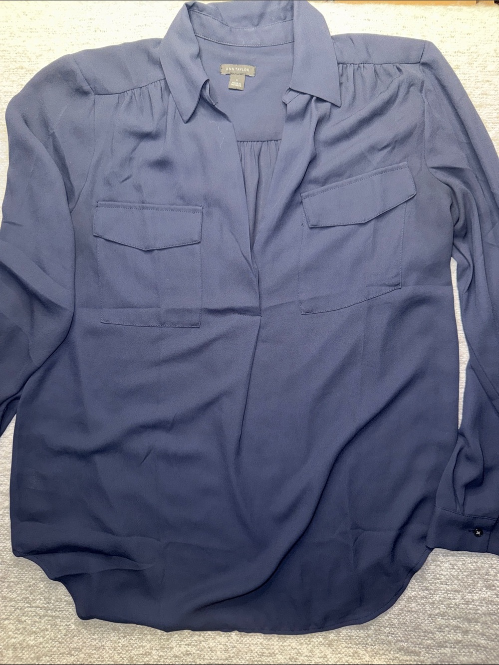 Ann Taylor Elevated Women’s Navy Long-Sleeve Blouse Shirt Size S